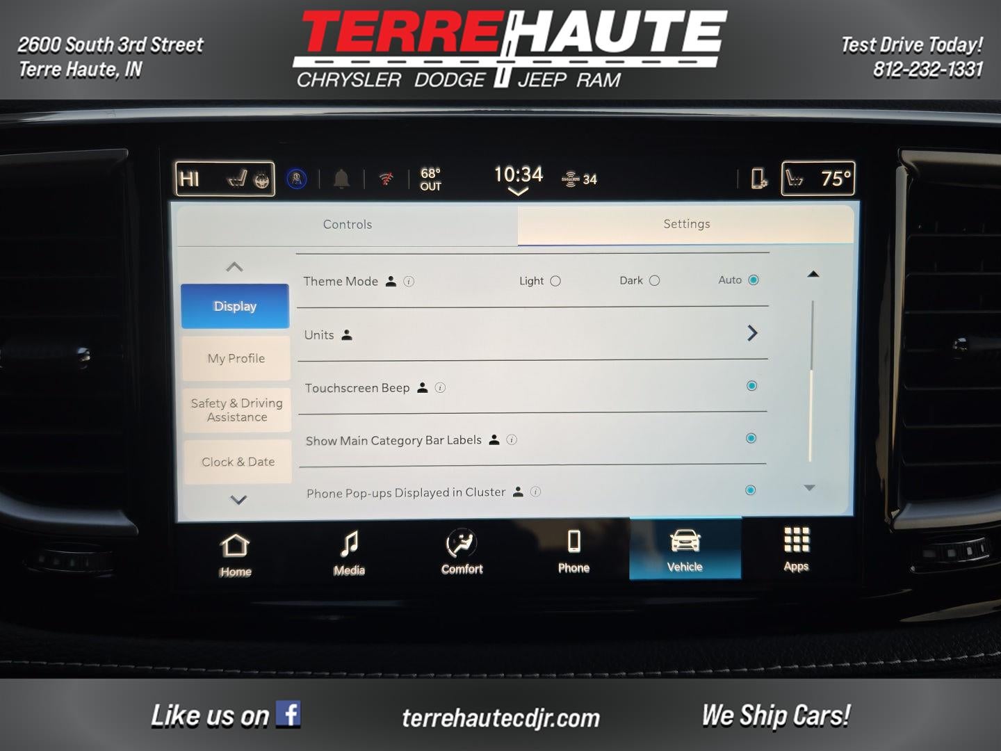 2026 Chrysler Pacifica Select