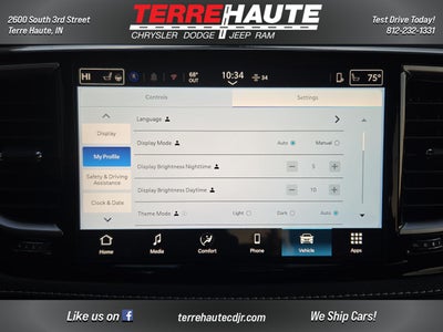 2026 Chrysler Pacifica Select