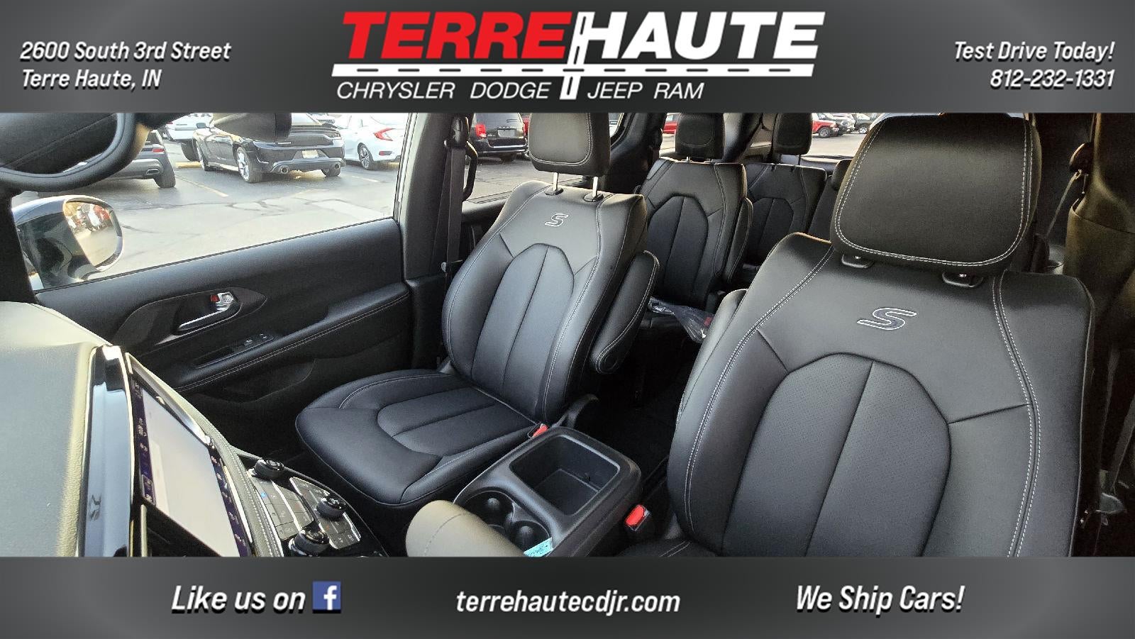 2026 Chrysler Pacifica Select