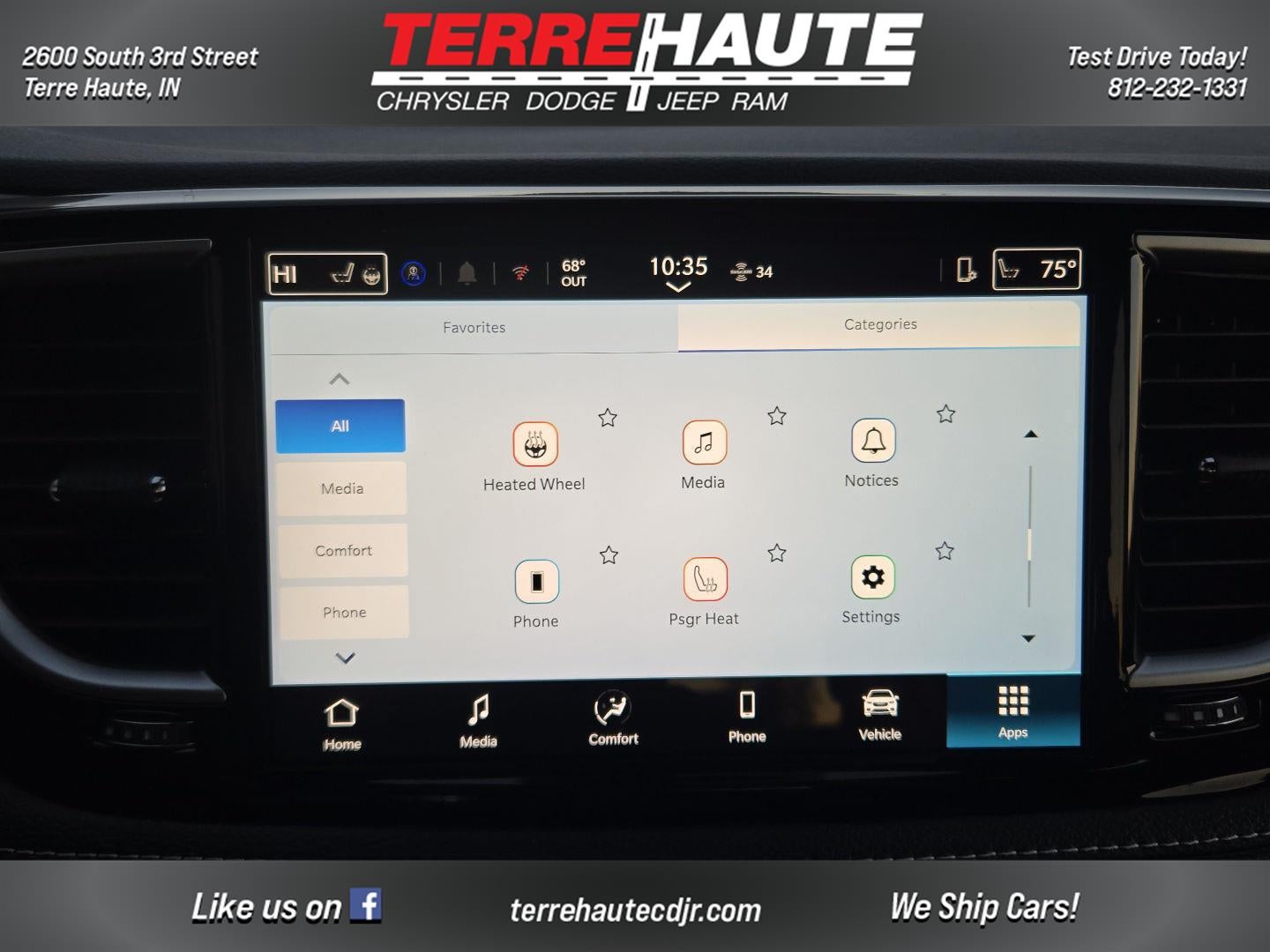 2026 Chrysler Pacifica Select