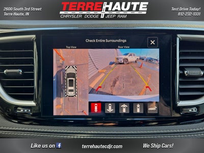 2026 Chrysler Pacifica Select