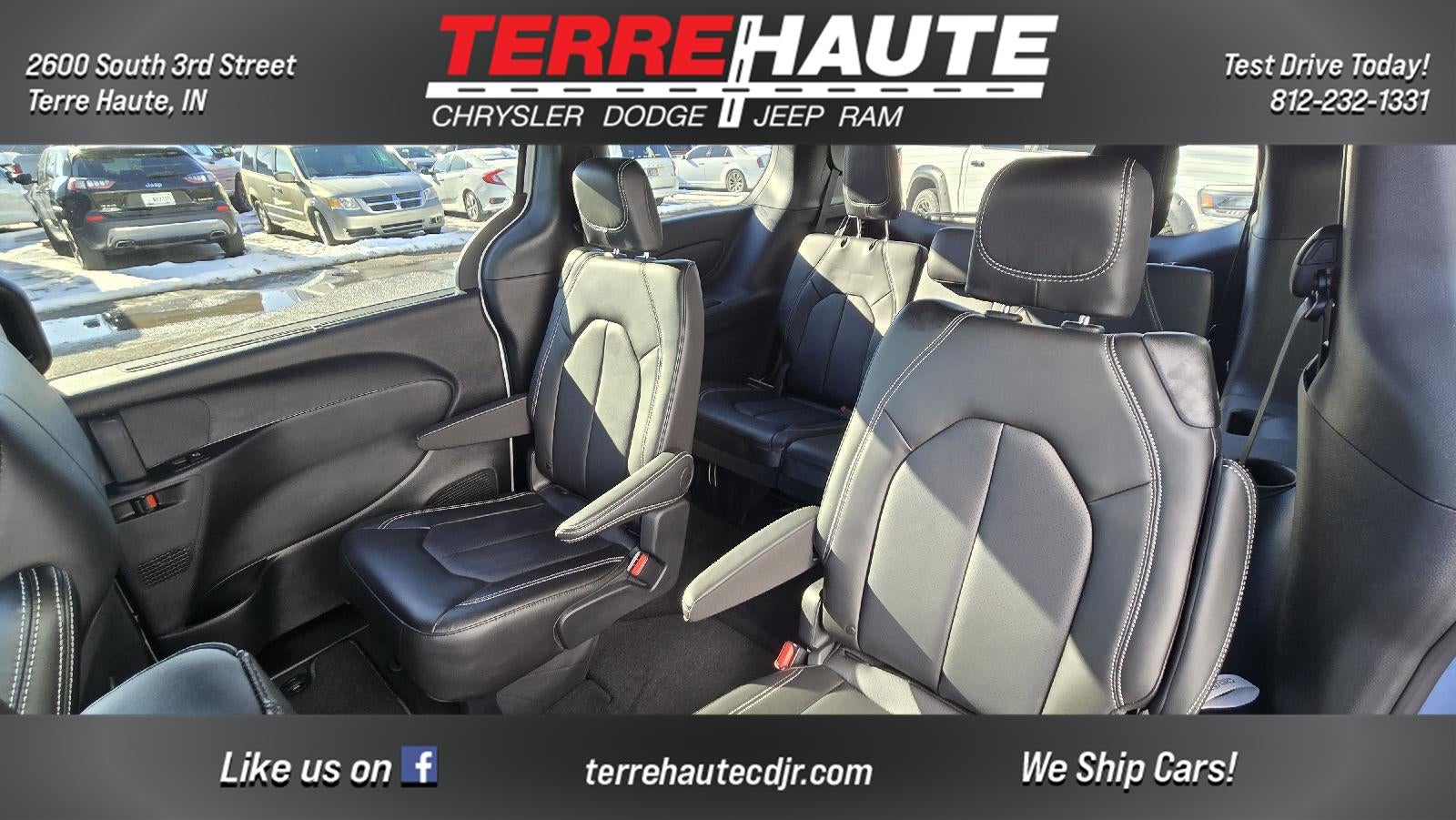 2026 Chrysler Pacifica Select