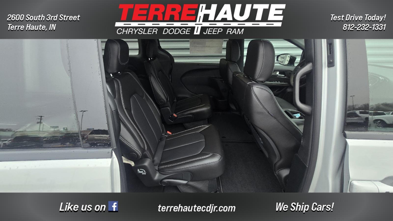 2026 Chrysler Pacifica Select