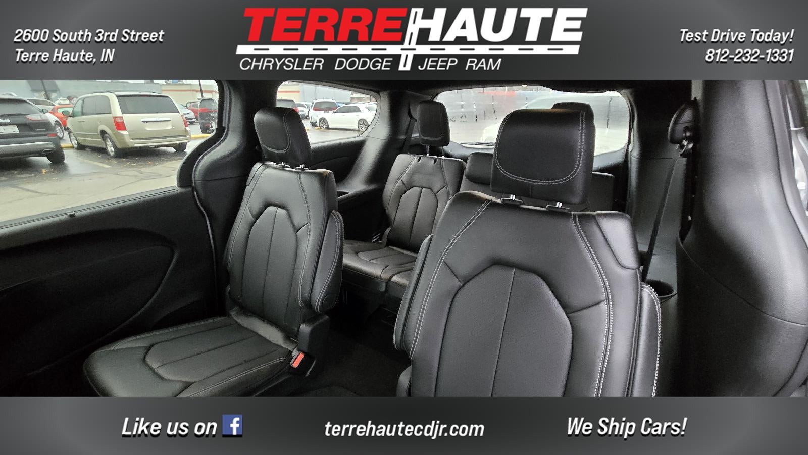 2026 Chrysler Pacifica Select