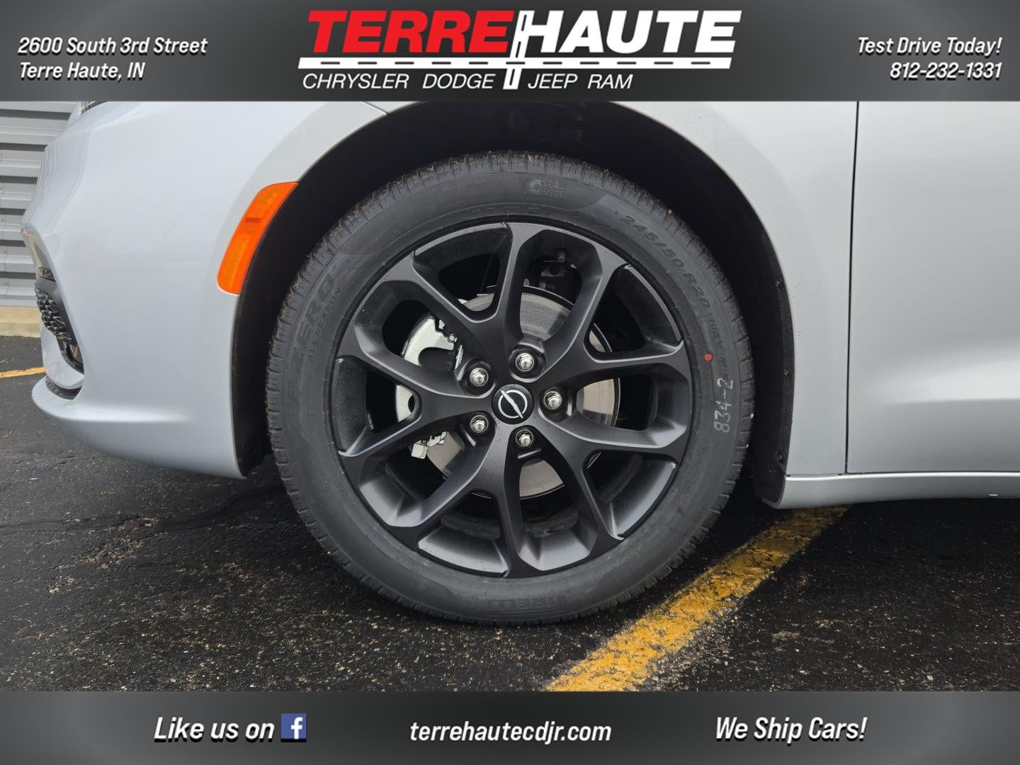 2026 Chrysler Pacifica Select