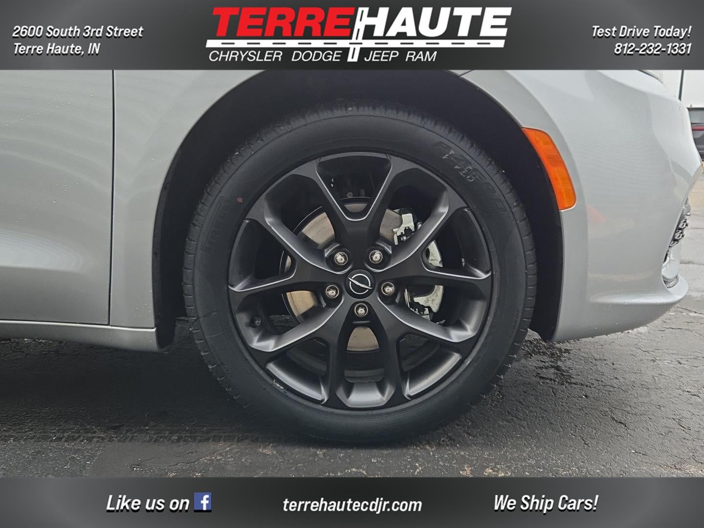 2026 Chrysler Pacifica Select