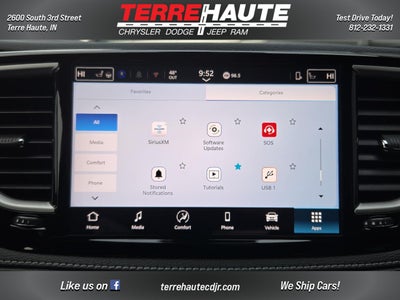 2026 Chrysler Pacifica Select