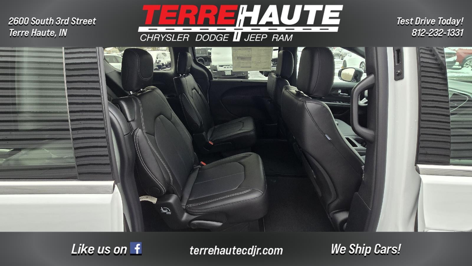 2026 Chrysler Pacifica Select