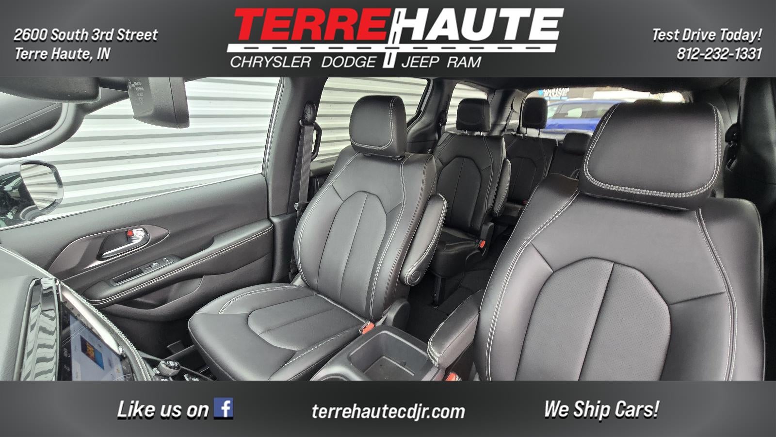 2026 Chrysler Pacifica Select