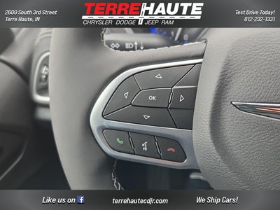 2026 Chrysler Pacifica Select