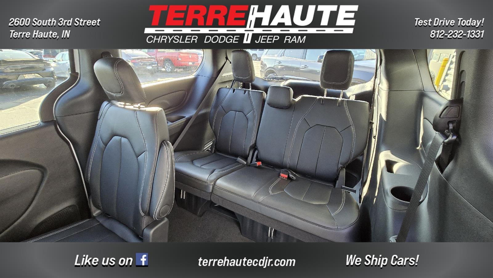 2026 Chrysler Pacifica Select