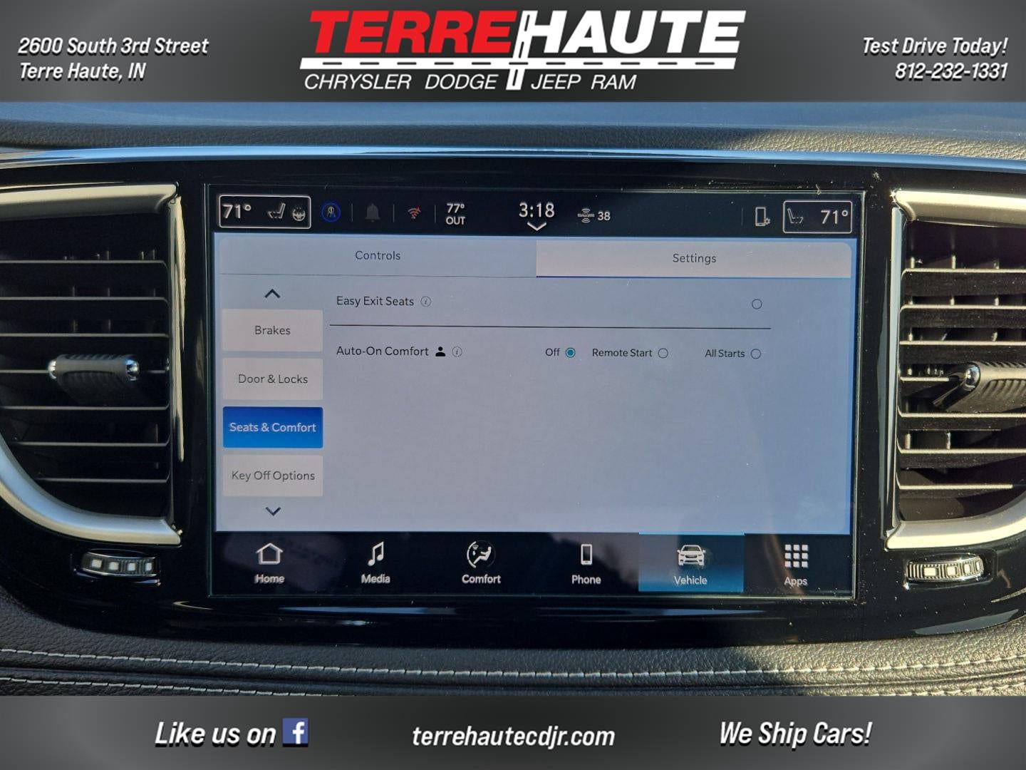 2026 Chrysler Pacifica Select