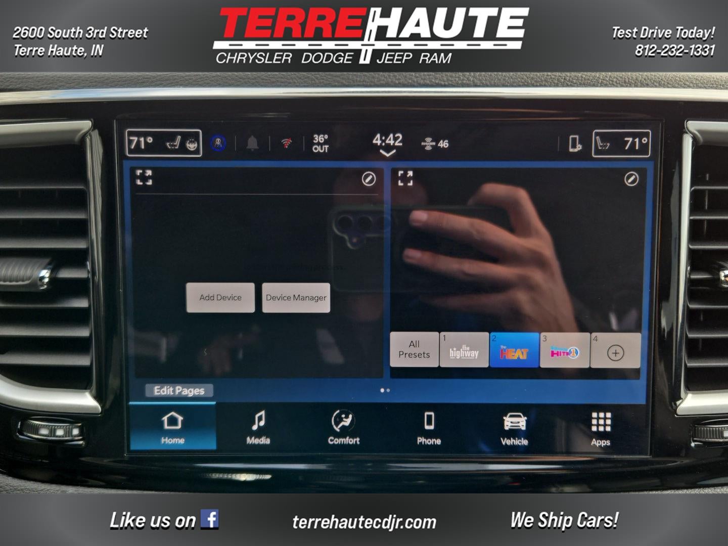 2026 Chrysler Pacifica Select