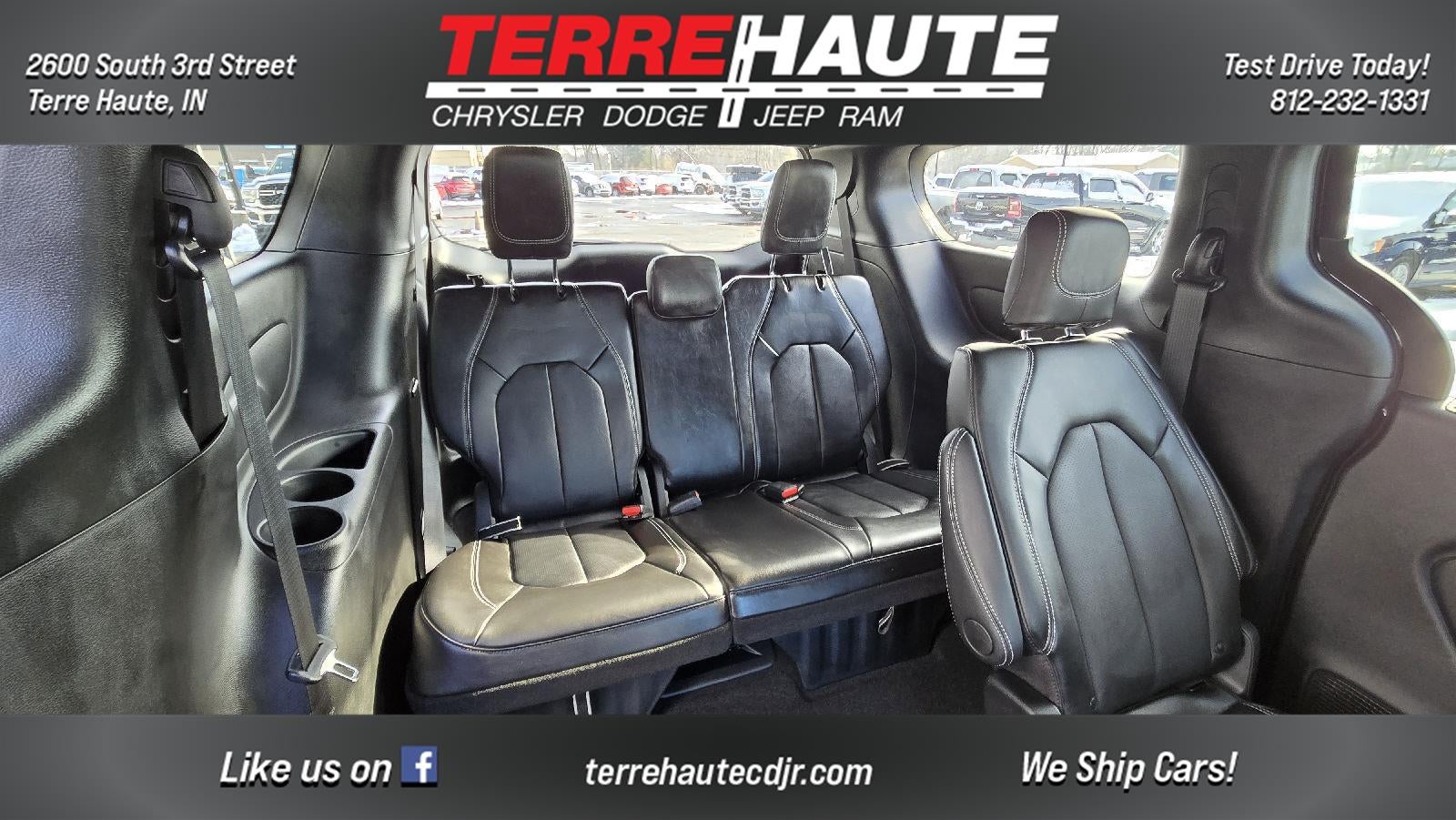 2026 Chrysler Pacifica Select