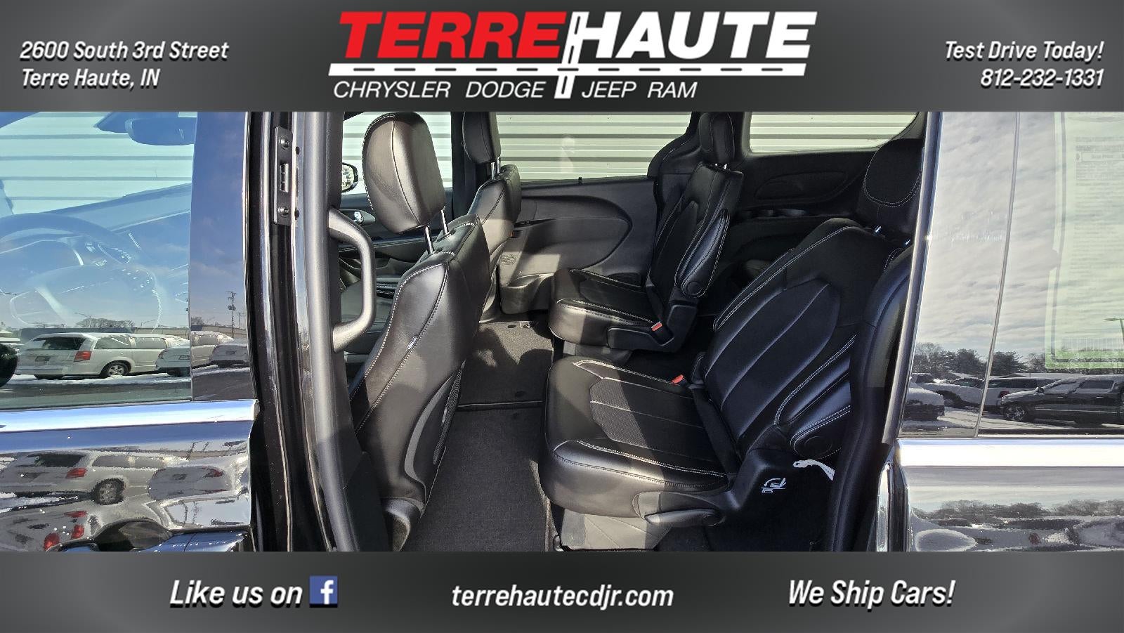 2026 Chrysler Pacifica Select