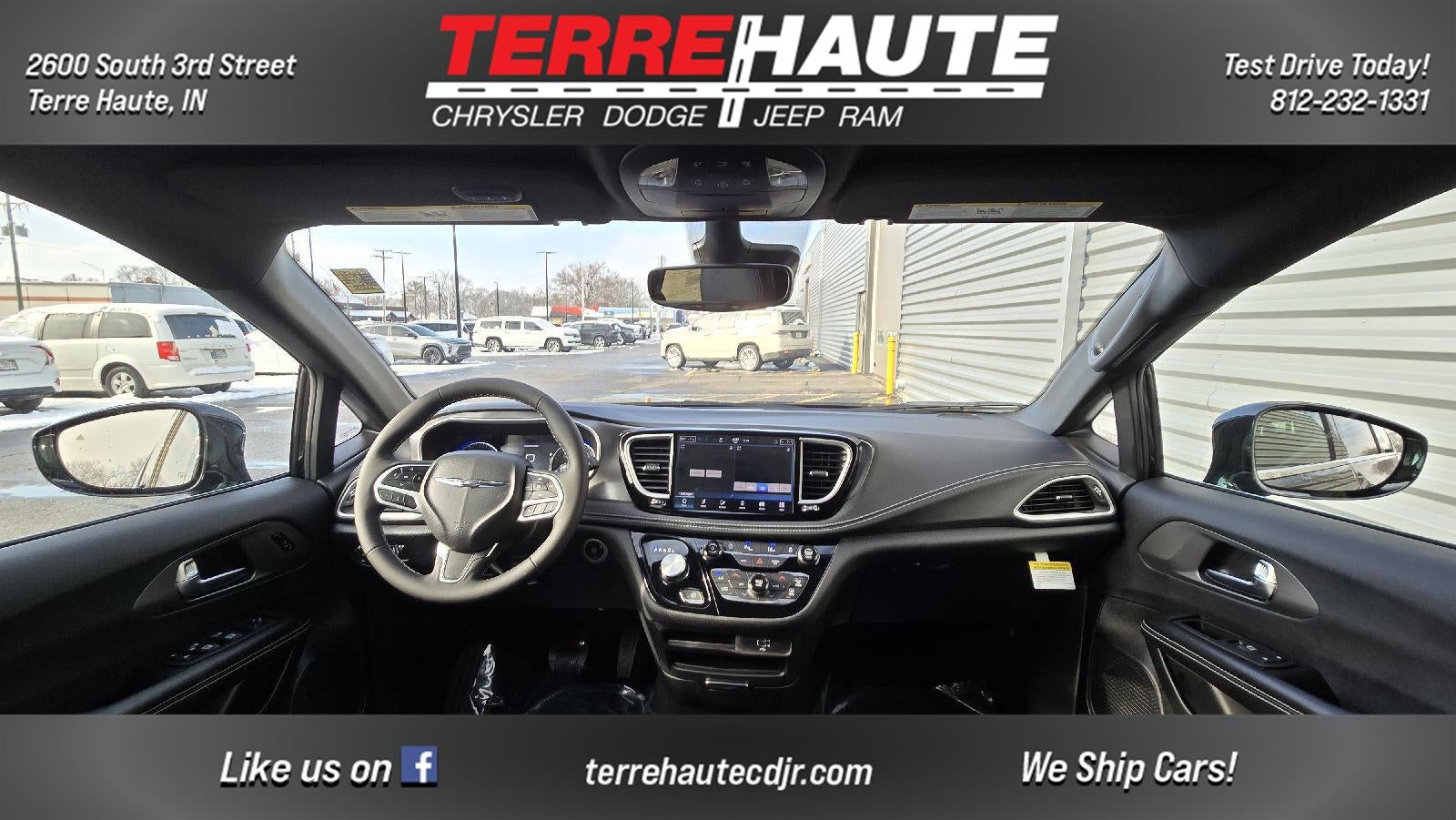 2026 Chrysler Pacifica Select