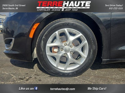 2017 Chrysler Pacifica Touring Plus