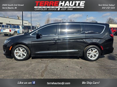 2017 Chrysler Pacifica Touring Plus