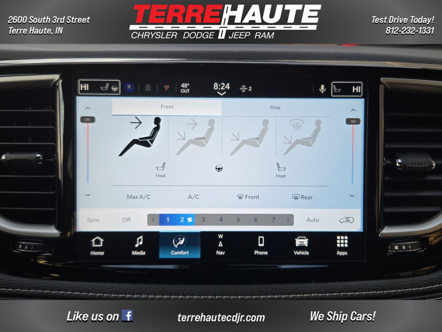 2026 Chrysler Pacifica Select