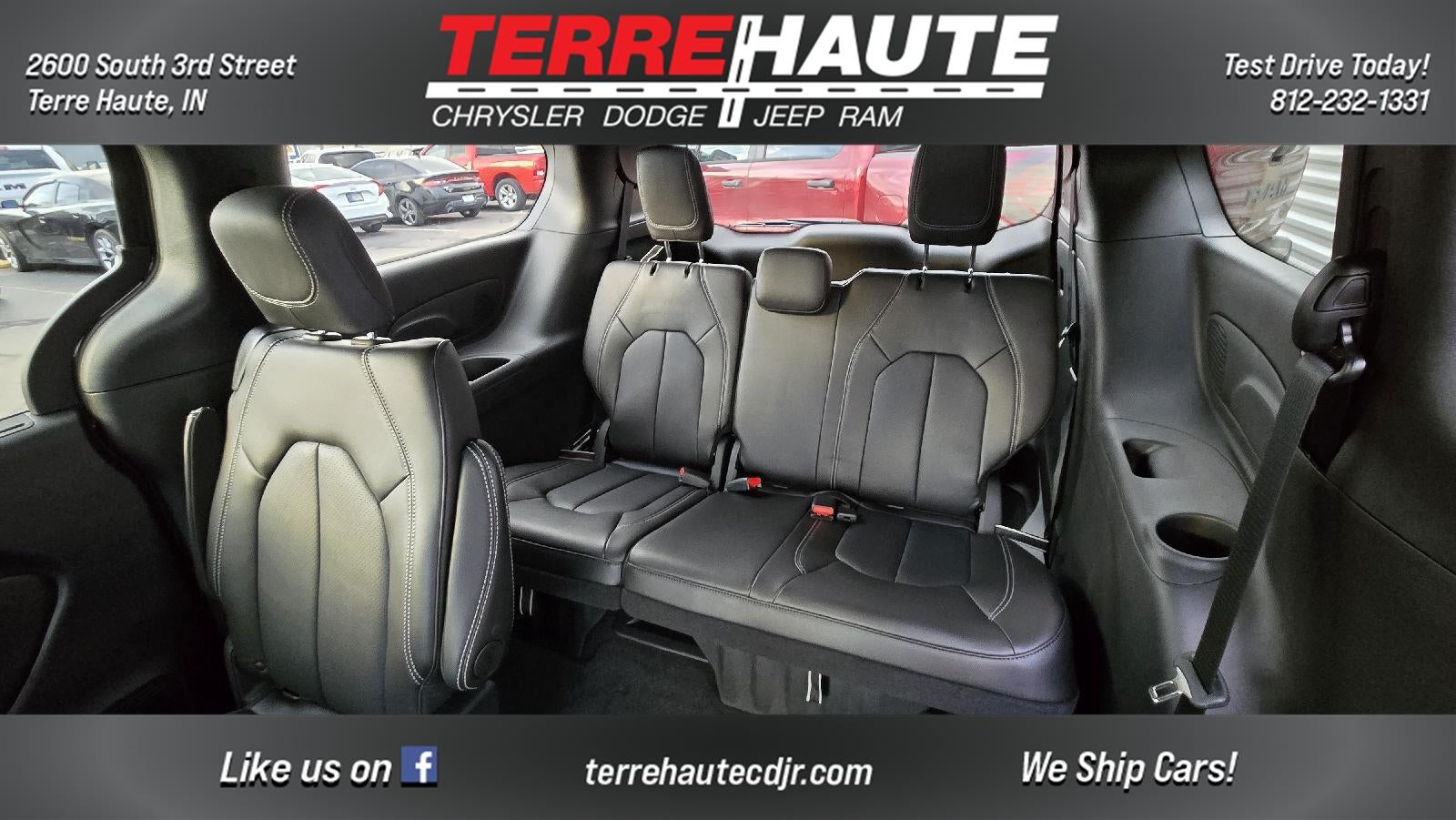 2026 Chrysler Pacifica Select