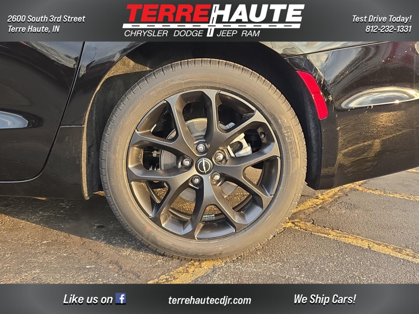 2026 Chrysler Pacifica Select