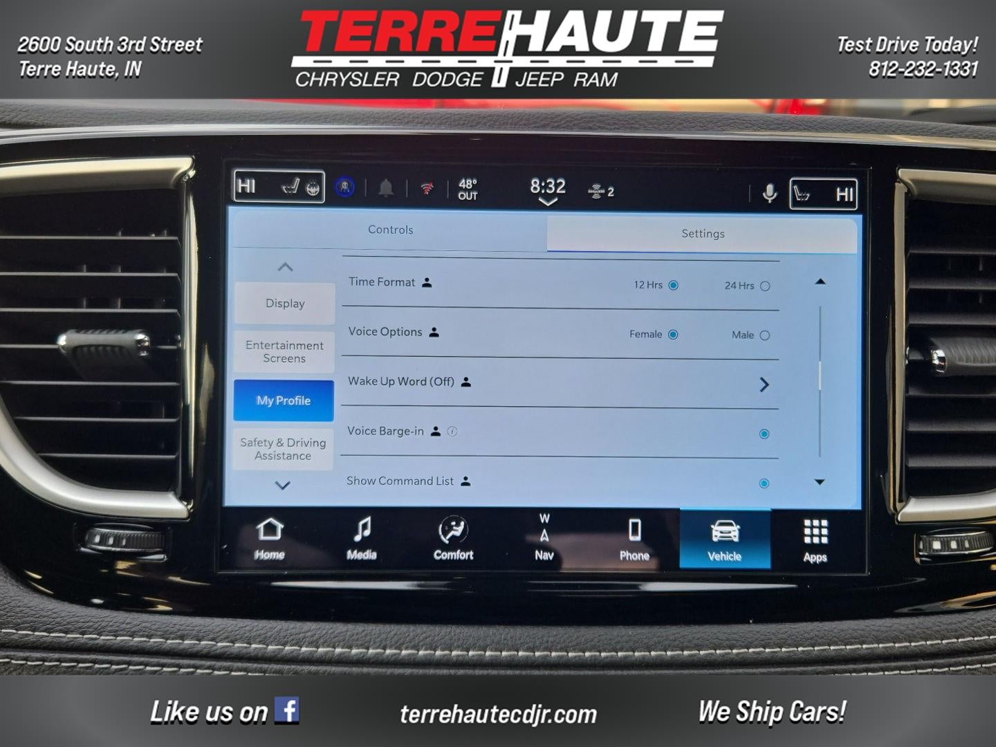 2026 Chrysler Pacifica Select