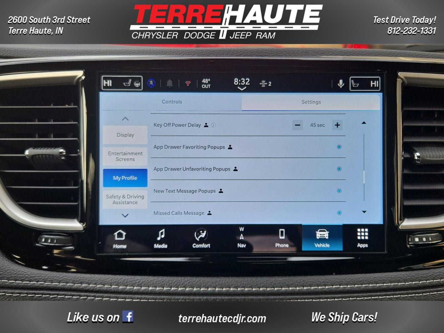 2026 Chrysler Pacifica Select