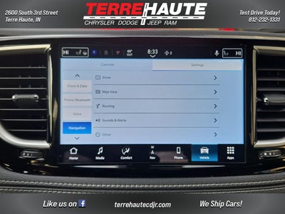 2026 Chrysler Pacifica Select