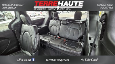 2026 Chrysler Pacifica Select