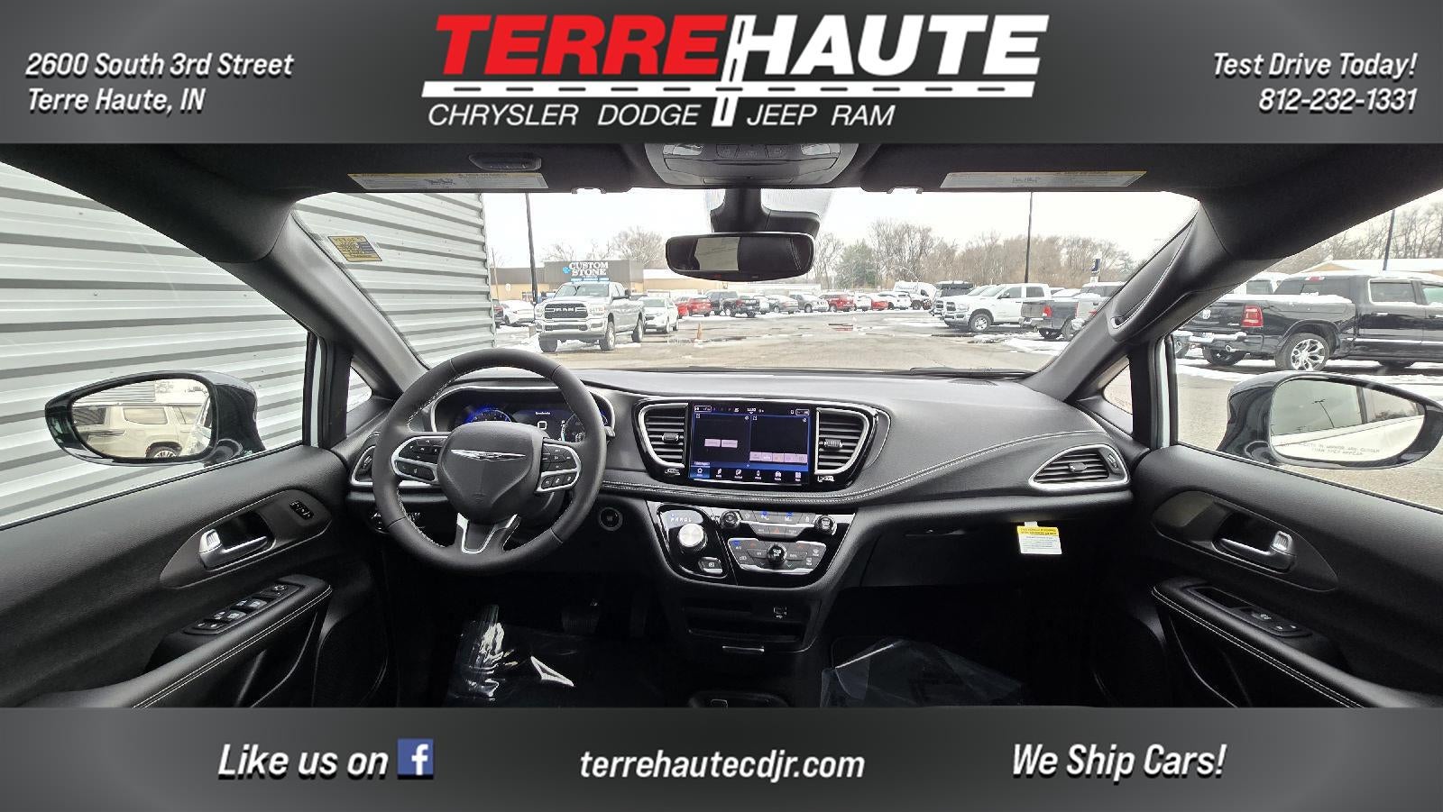 2026 Chrysler Pacifica Select