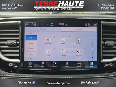 2026 Chrysler Pacifica Select