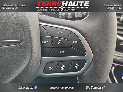 2026 Chrysler Pacifica Select