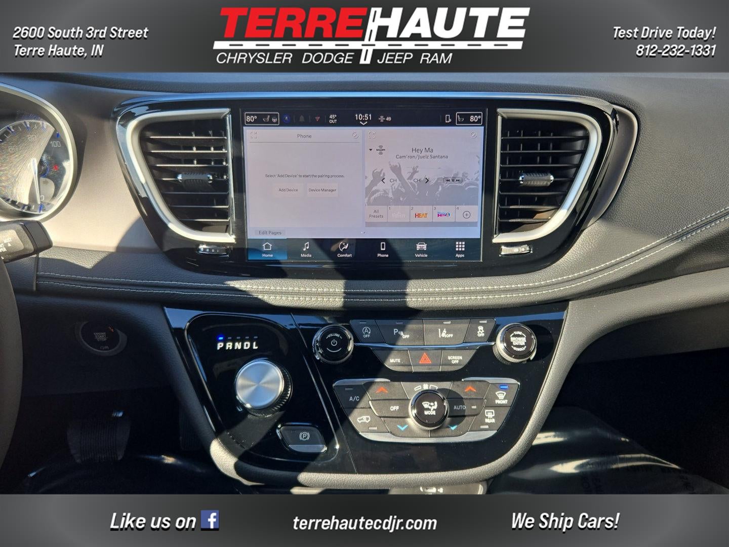 2026 Chrysler Pacifica Select