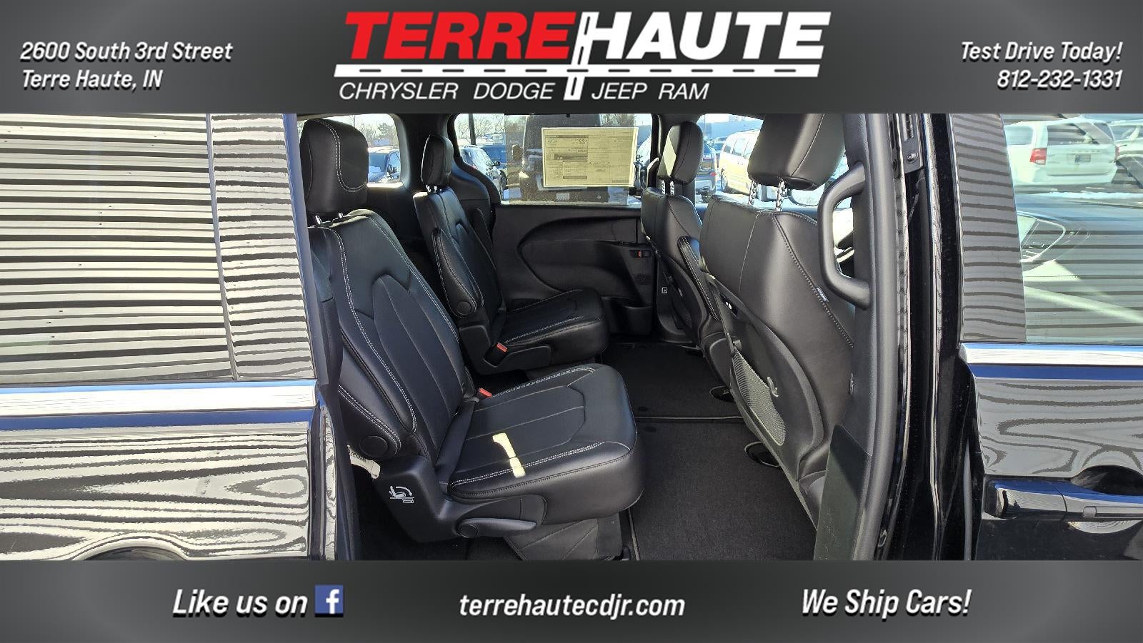 2026 Chrysler Pacifica Select