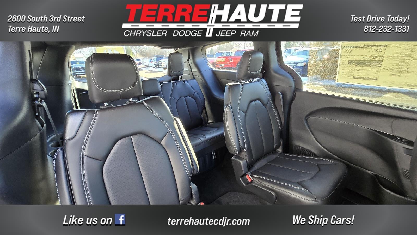 2026 Chrysler Pacifica Select