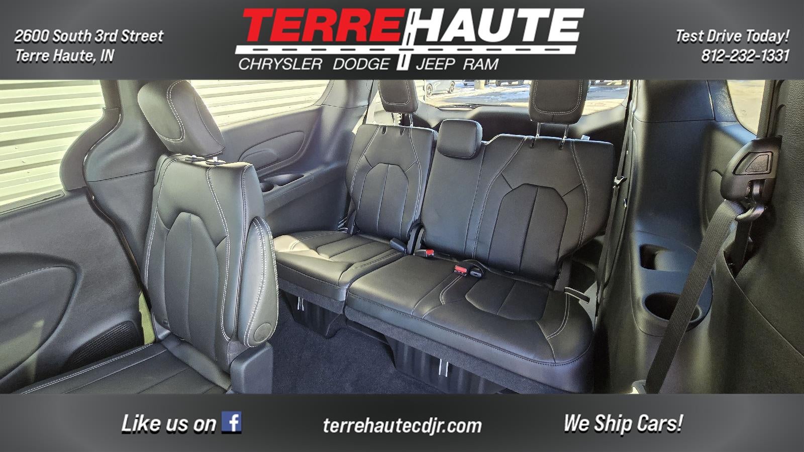 2026 Chrysler Pacifica Select