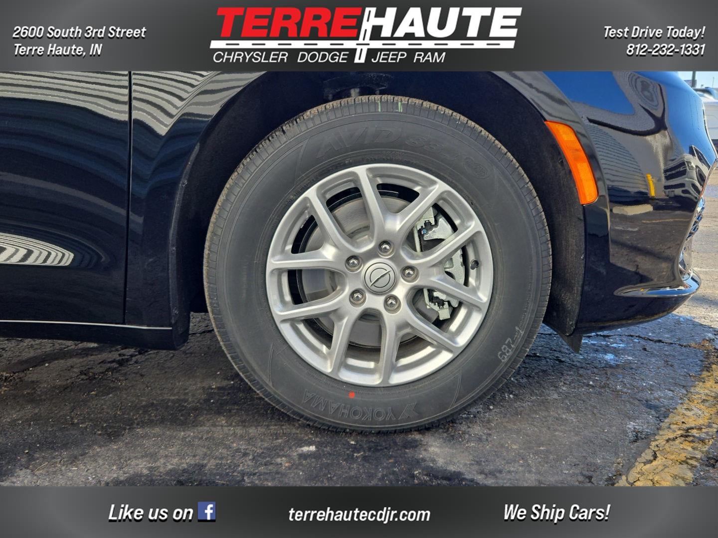 2026 Chrysler Pacifica Select