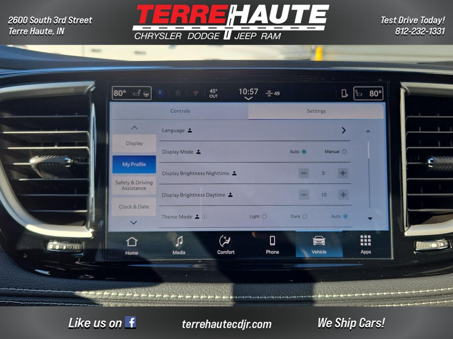 2026 Chrysler Pacifica Select