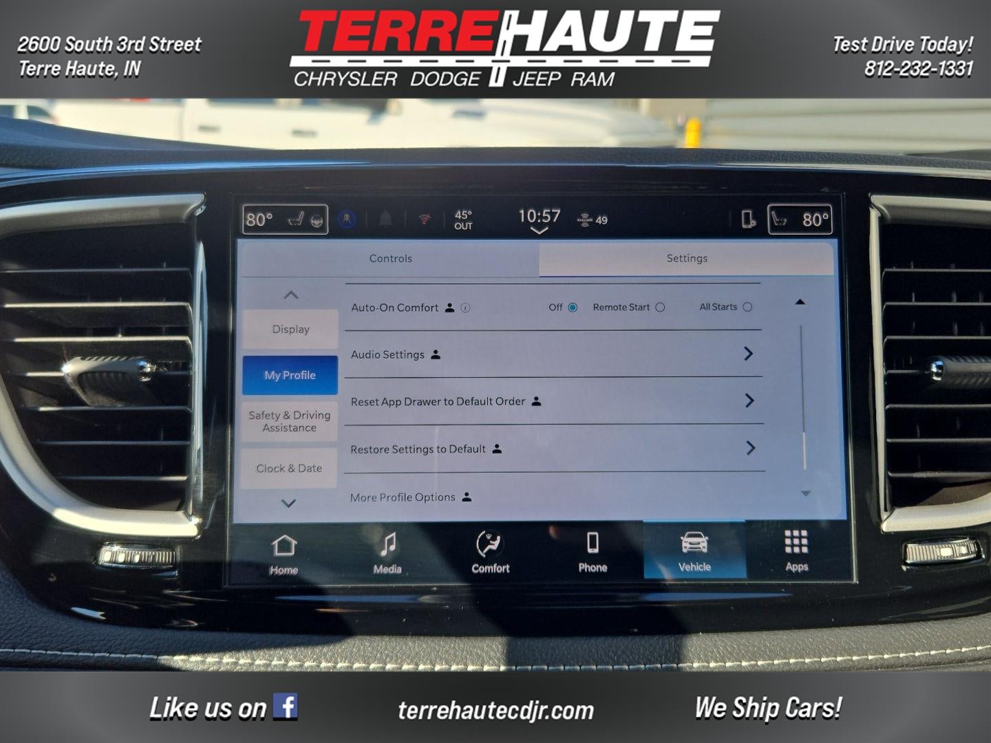 2026 Chrysler Pacifica Select