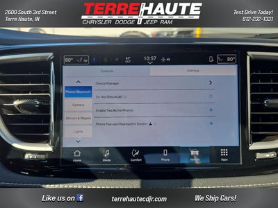 2026 Chrysler Pacifica Select