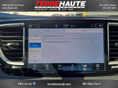 2026 Chrysler Pacifica Select