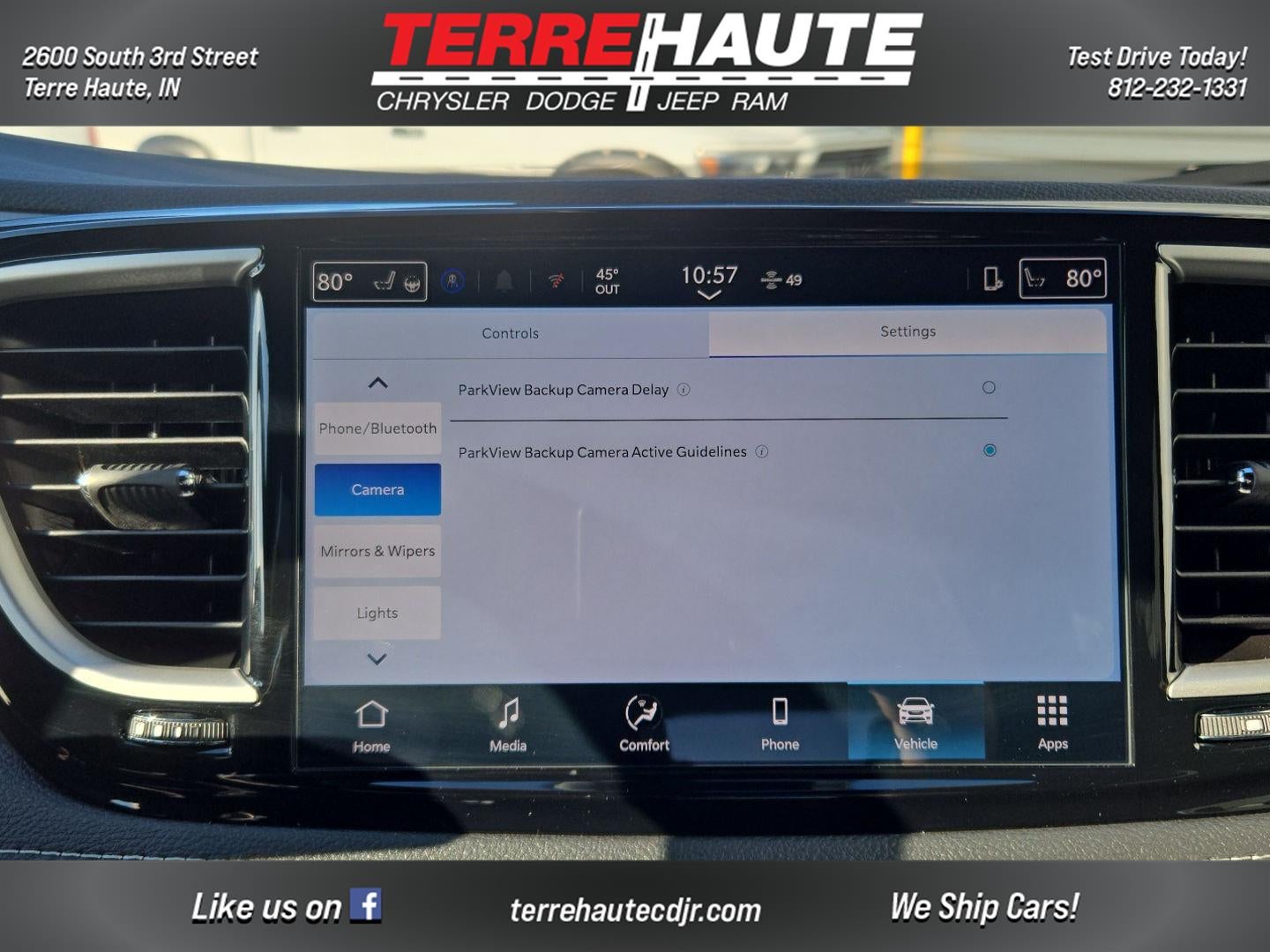 2026 Chrysler Pacifica Select