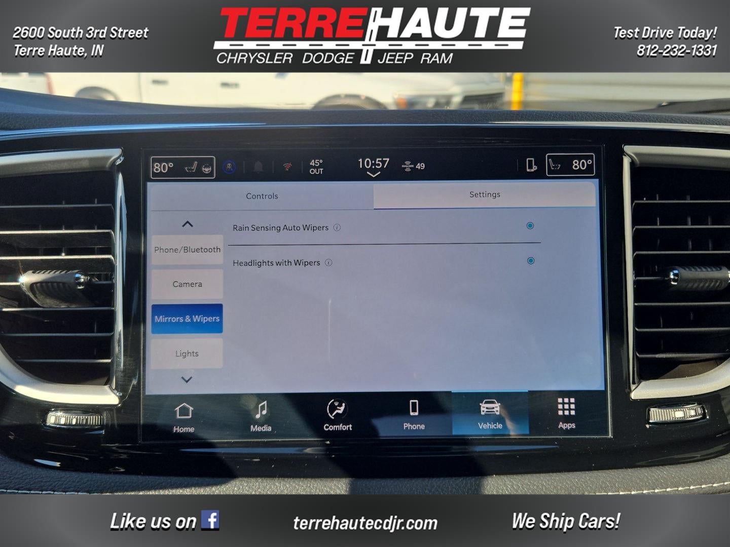 2026 Chrysler Pacifica Select