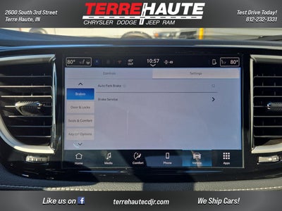 2026 Chrysler Pacifica Select