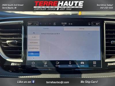 2026 Chrysler Pacifica Select