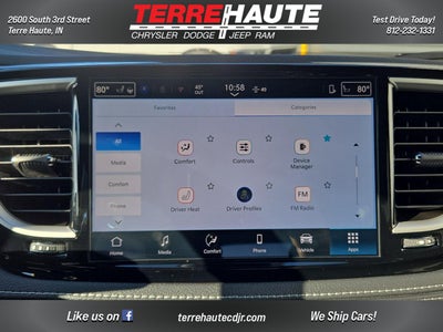 2026 Chrysler Pacifica Select