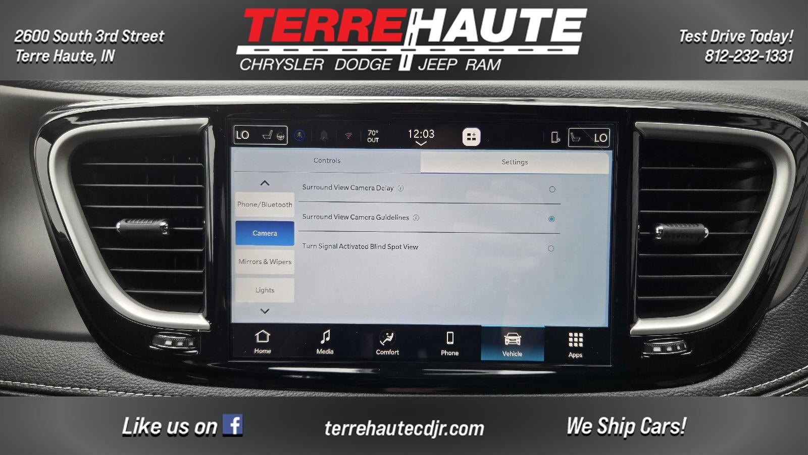 2027 Chrysler Pacifica Select