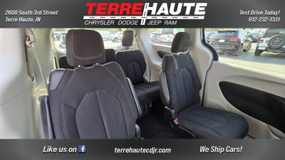 2017 Chrysler Pacifica Touring