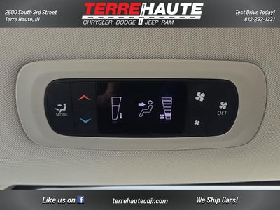 2017 Chrysler Pacifica Touring