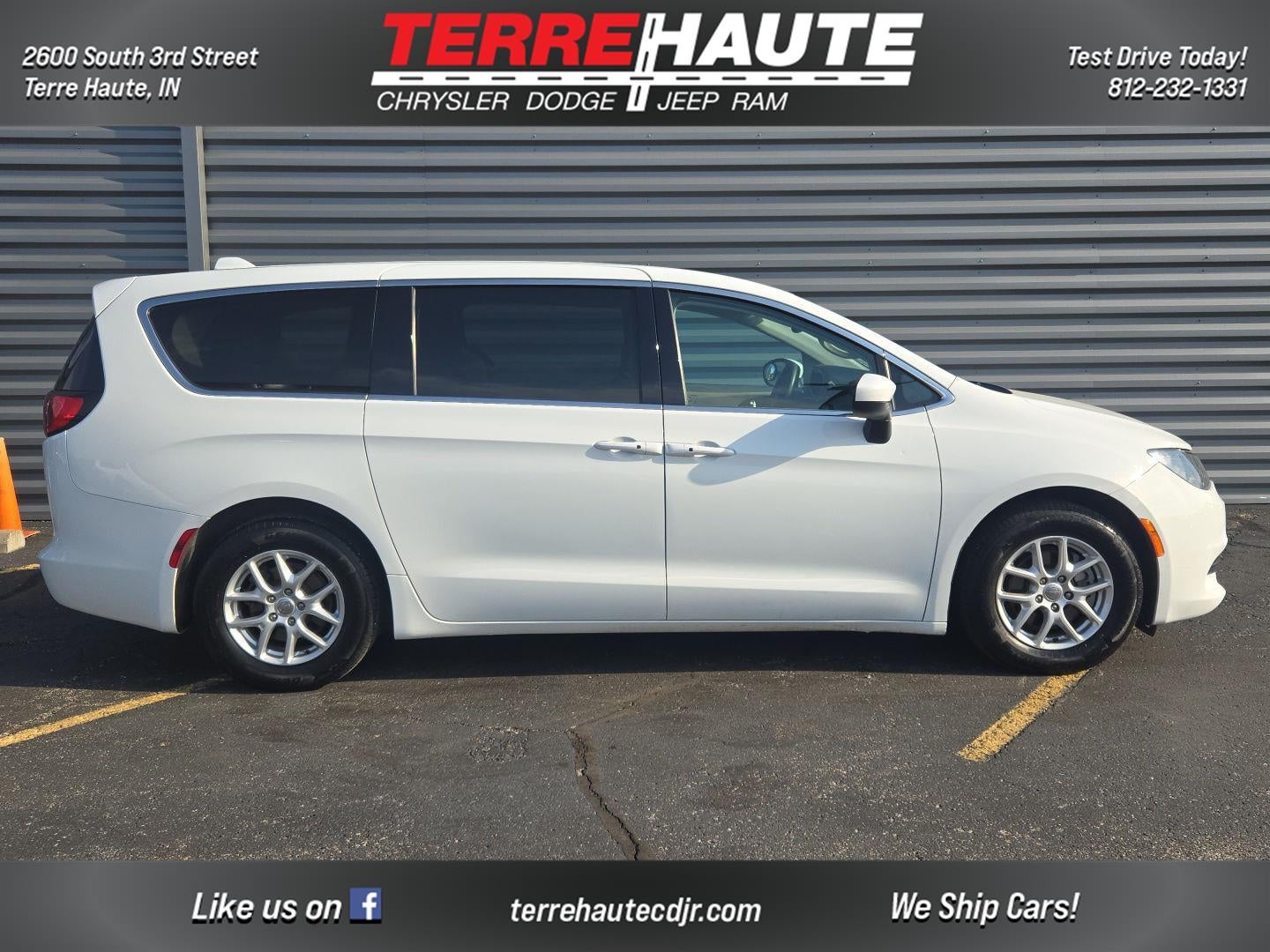 2017 Chrysler Pacifica Touring